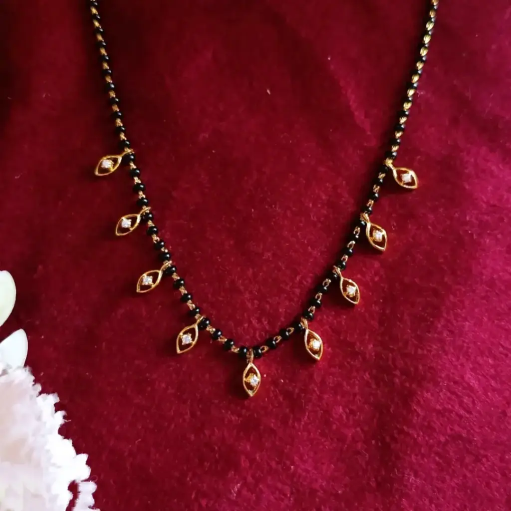 Lumina Gold Mangalsutra