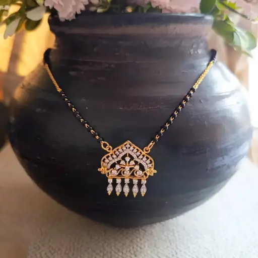 Regal Arch Mangalsutra