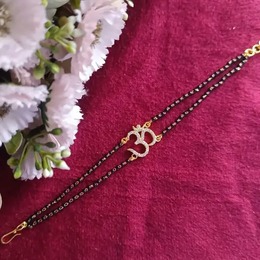 Om Double Layered Hand Mangalsutra