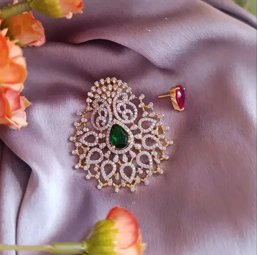Regal Allure Pendant