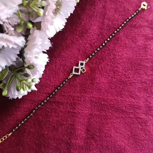 Diamond Shape Hand Mangalsutra