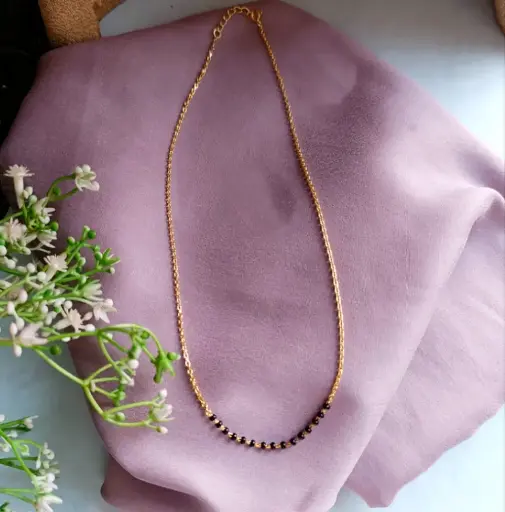 Simple Black Beads Fancy Chain