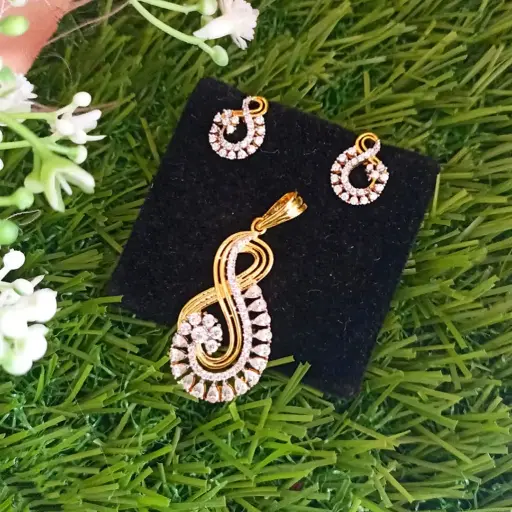 Infinite Swirl Pendant Set